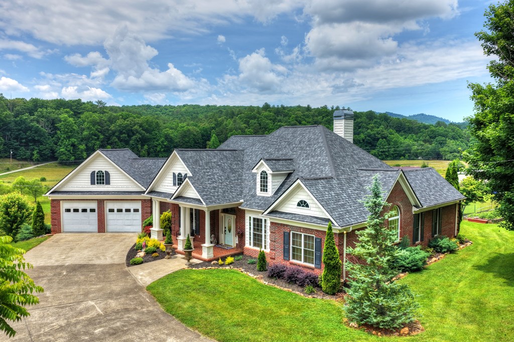 20 Dial Road Blue Ridge, GA 30513 - Photo 2 of 75