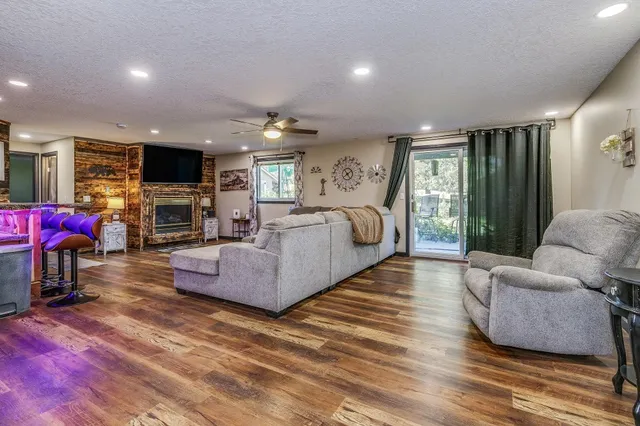 $399,900 | 1219 Lakeview Parkway, Buffalo, MN 55313