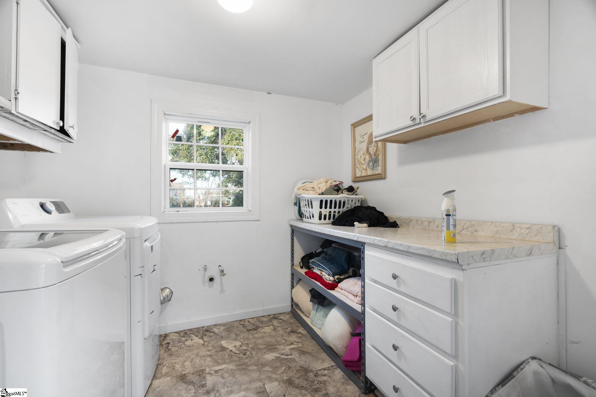 3 Fairlane Circle Greenville, SC 29607 - Photo 24 of 33