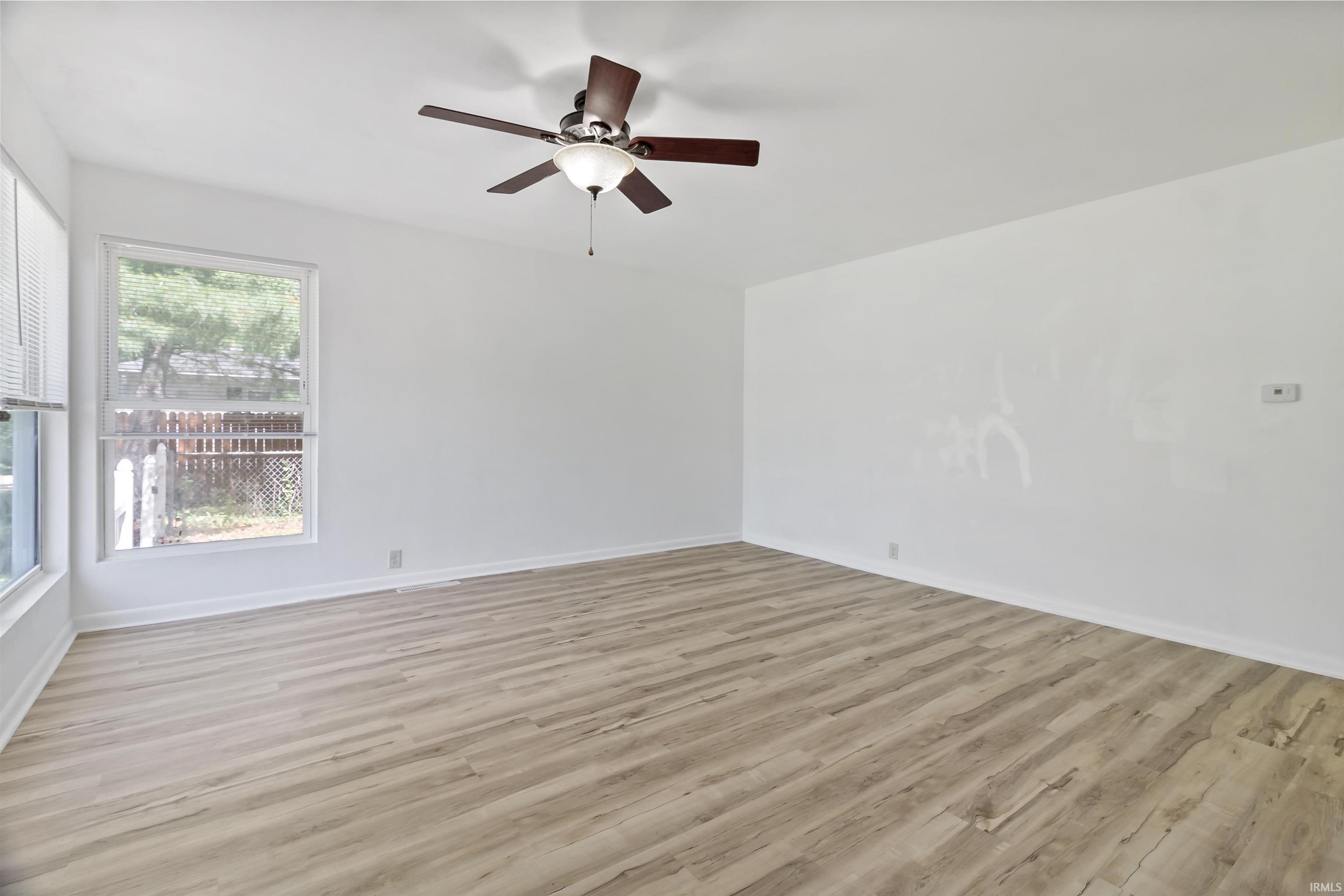5915 South Delmar Road Marion, IN 46953 - Photo 4 of 29