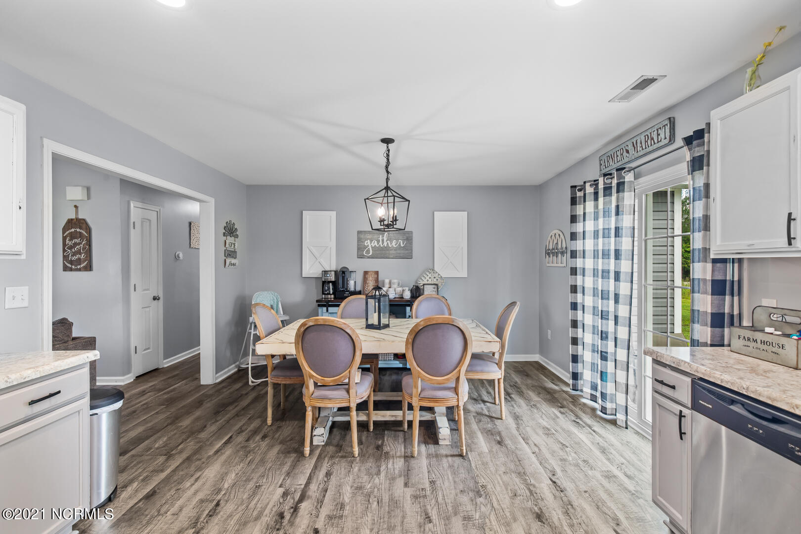 184 King Road Jacksonville, NC 28540 - Photo 11 of 30 11