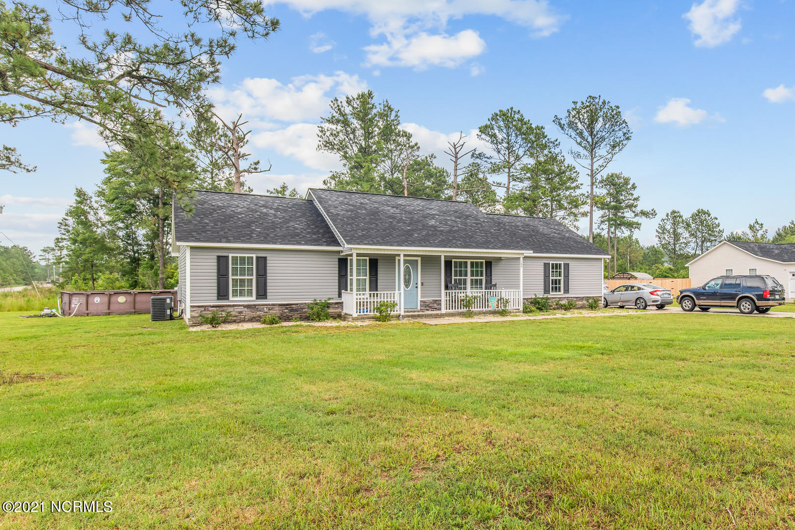 184 King Road Jacksonville, NC 28540 - Photo 2 of 30 2