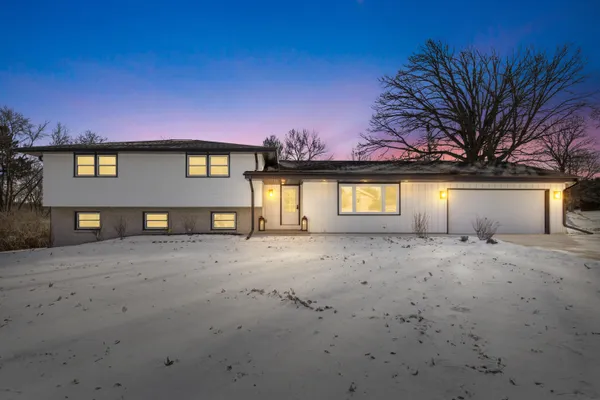15225 Heather Hill Drive, Brookfield, WI 53005