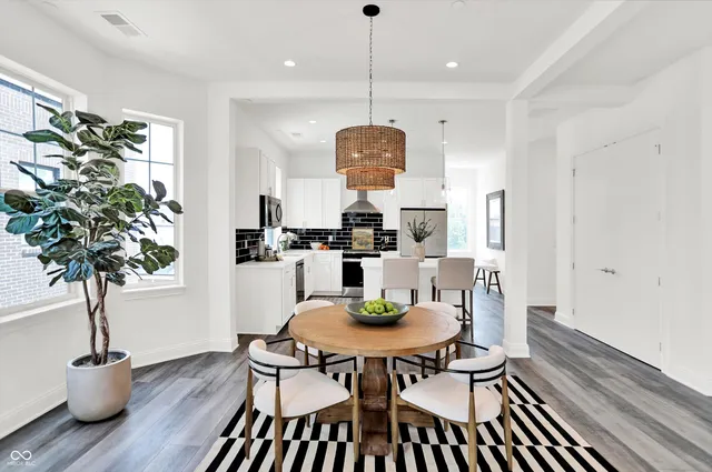 $675,000 | 920 Veterans Way, Unit 204, Carmel, IN 46032