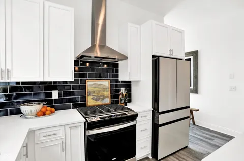 $675,000 | 920 Veterans Way, Unit 204, Carmel, IN 46032