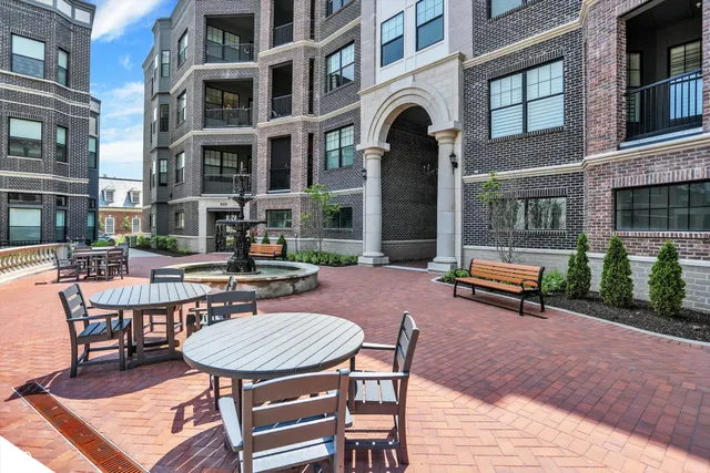 $675,000 | 920 Veterans Way, Unit 204, Carmel, IN 46032