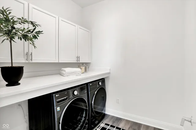 $675,000 | 920 Veterans Way, Unit 204, Carmel, IN 46032