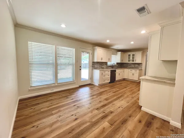 $1,875 | 2612 Worldland Drive, San Antonio, TX 78217