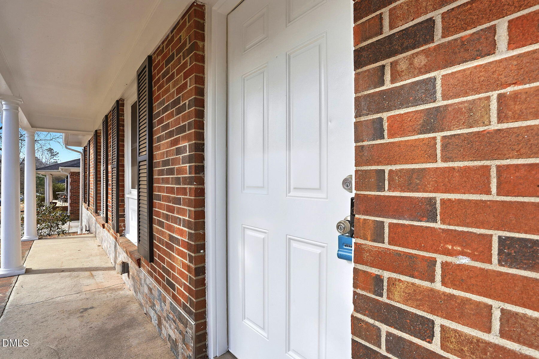 4613 Limerick Drive Raleigh, NC 27604 - Photo 4 of 25 FrontPorch Limerick