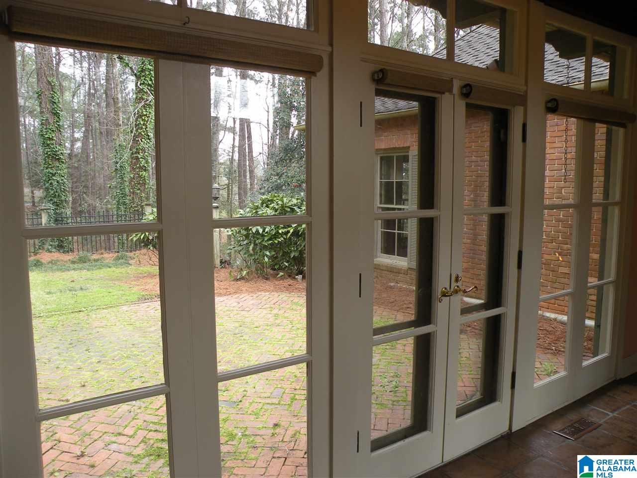 2423 Overhill Road Sylacauga, AL 35150 - Photo 20 of 38