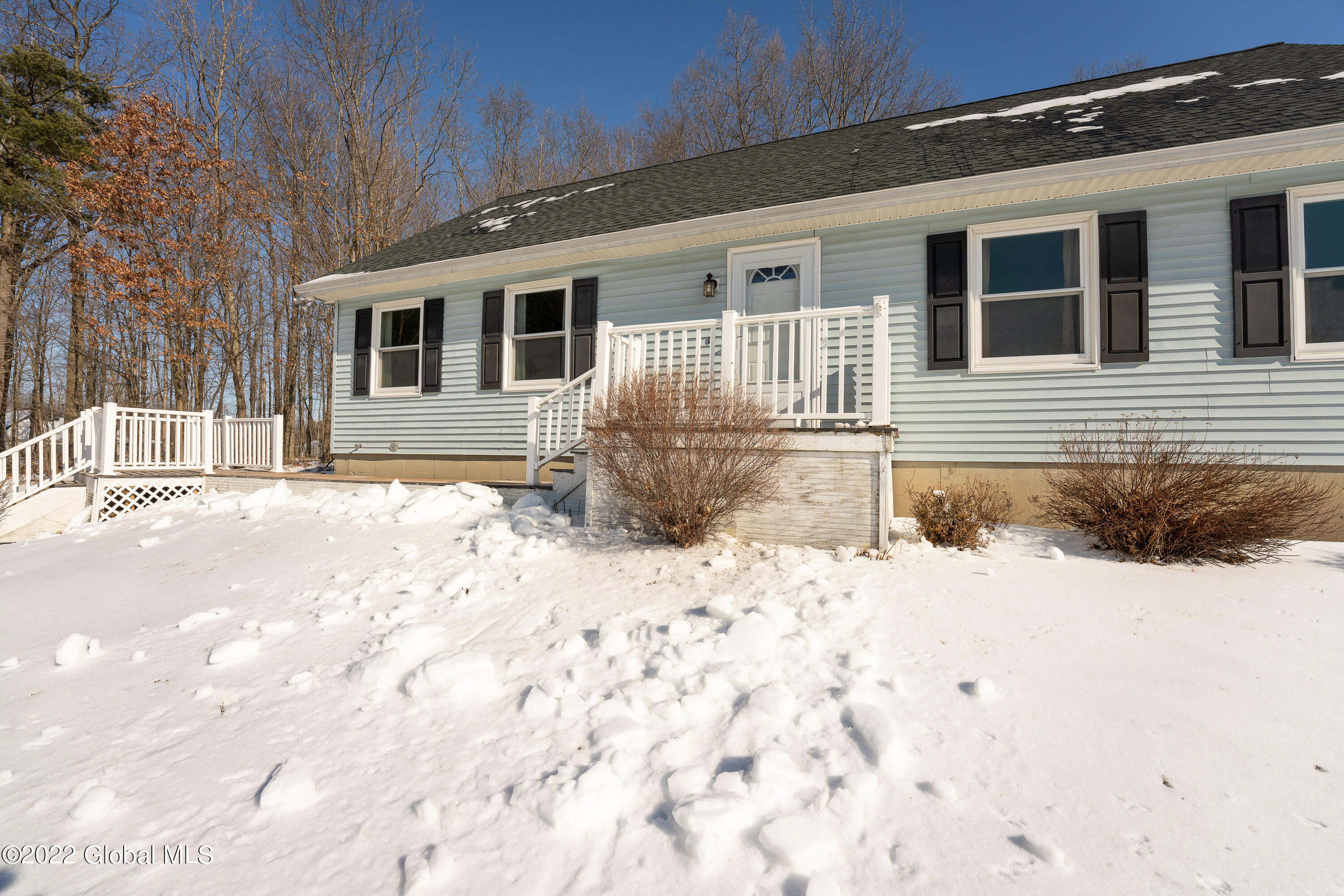192 Weatherwax Road Poestenkill, NY 12140 - Photo 13 of 76 0 Front 8