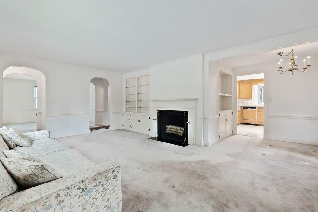 31 Pickman Road Salem, MA 01970 - Photo 6 of 35