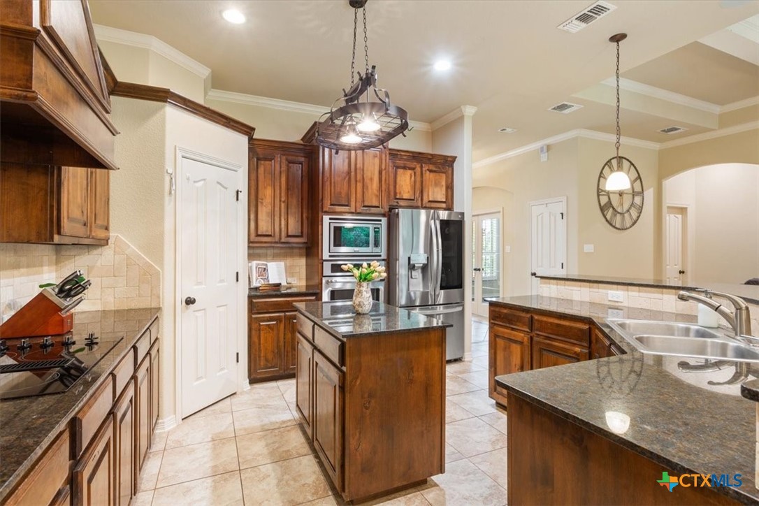910 Ridgeoak Drive Belton, TX 76513 - Photo 16 of 41