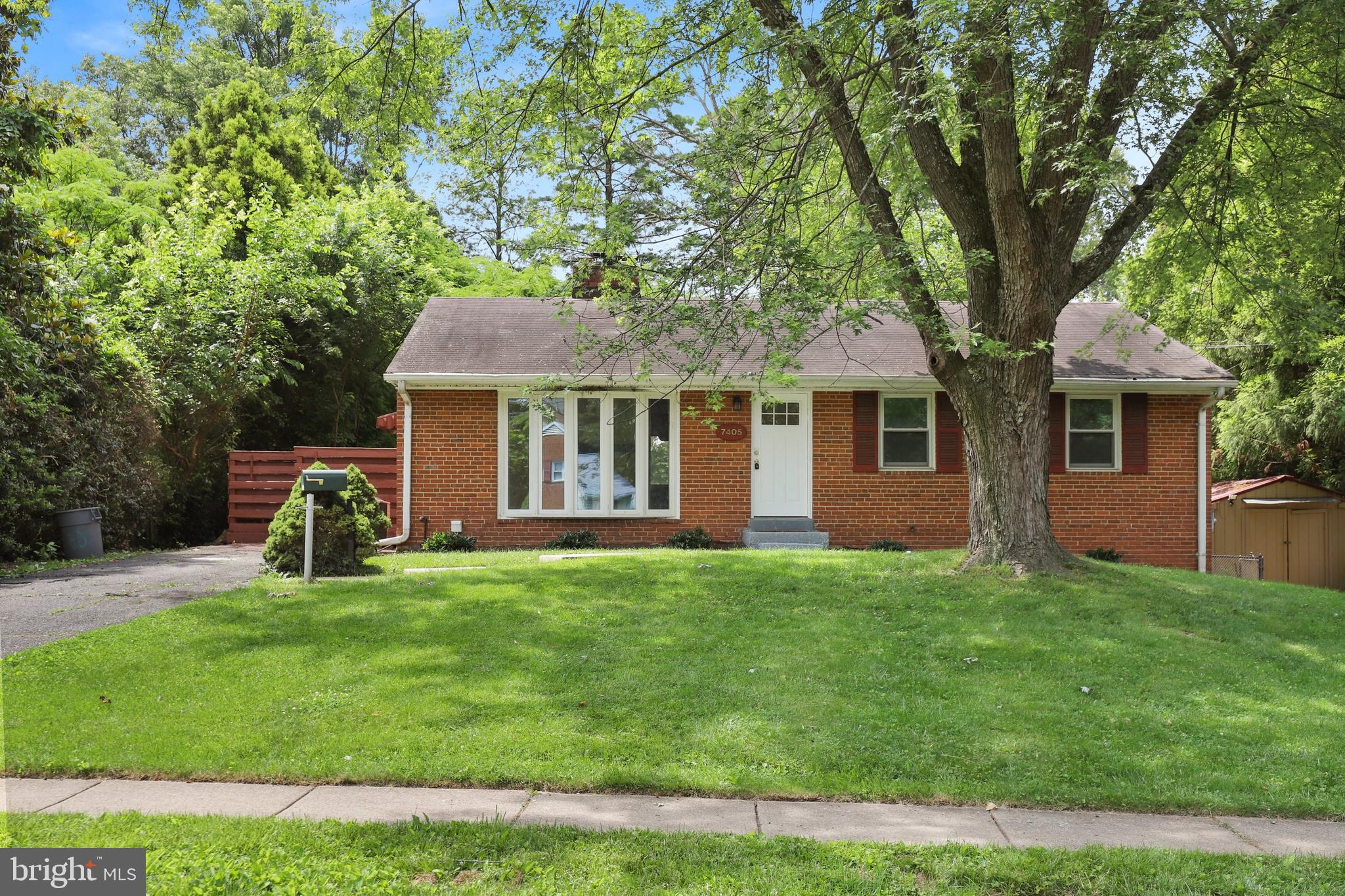 7405 Kelvin Place Springfield, VA 22151 - Photo 1 of 38