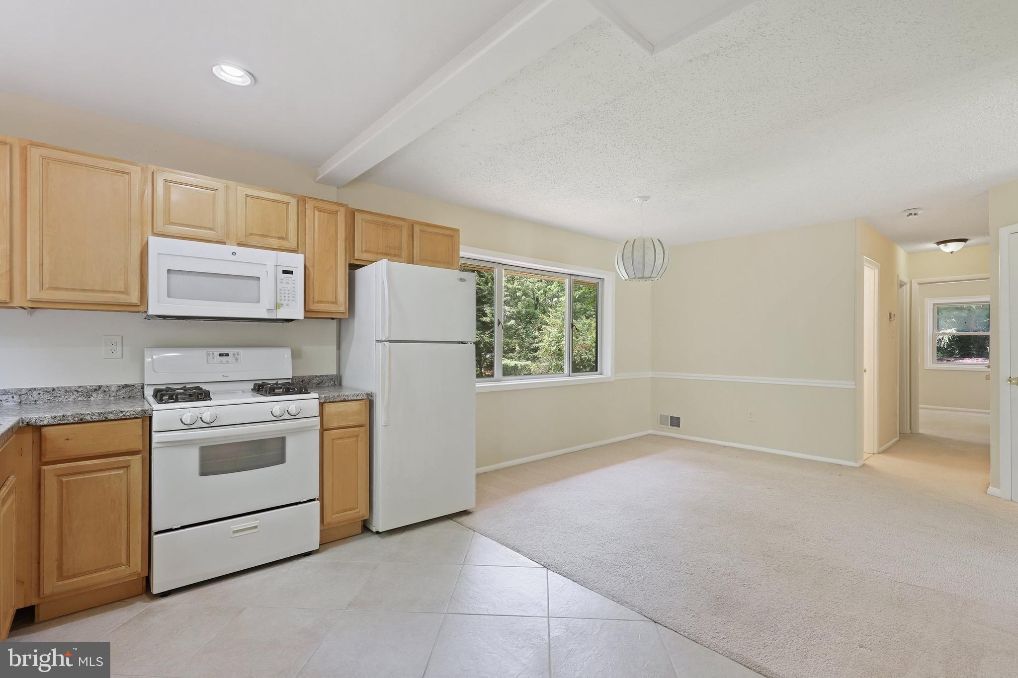 7405 Kelvin Place Springfield, VA 22151 - Photo 12 of 38