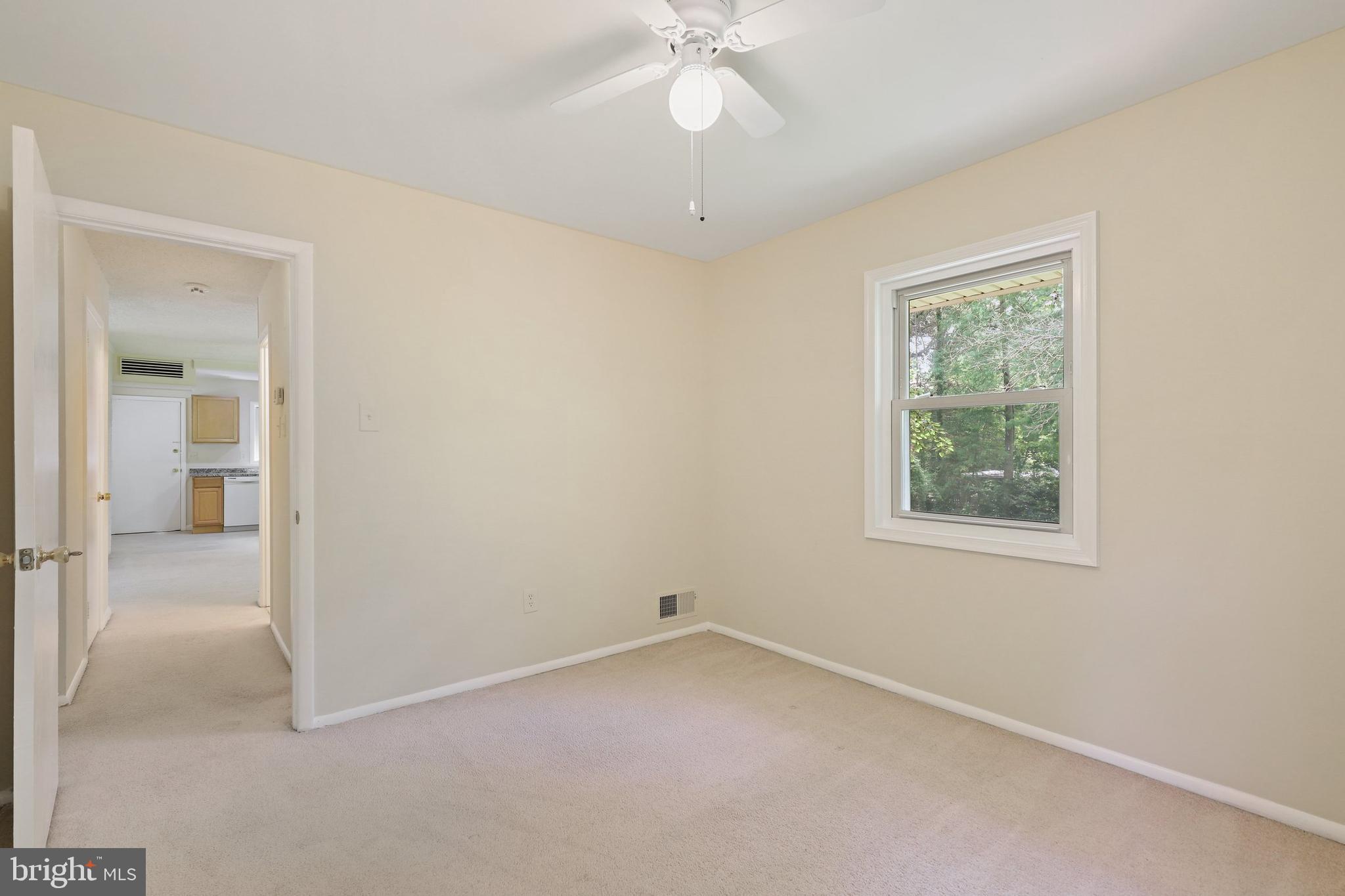 7405 Kelvin Place Springfield, VA 22151 - Photo 16 of 38