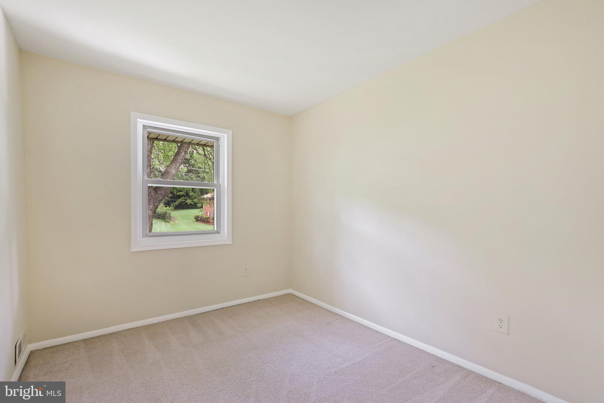 7405 Kelvin Place Springfield, VA 22151 - Photo 18 of 38