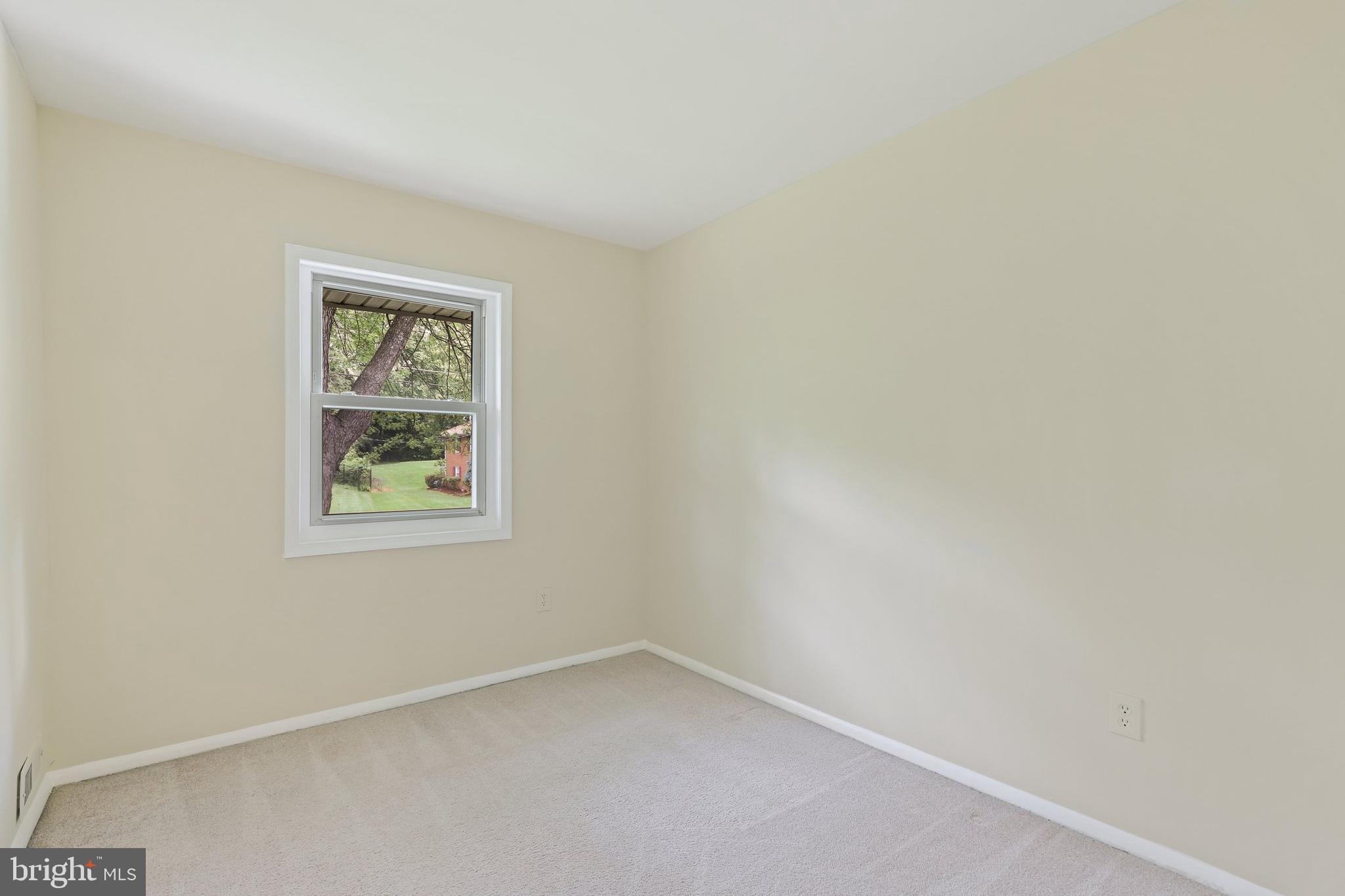 7405 Kelvin Place Springfield, VA 22151 - Photo 22 of 38