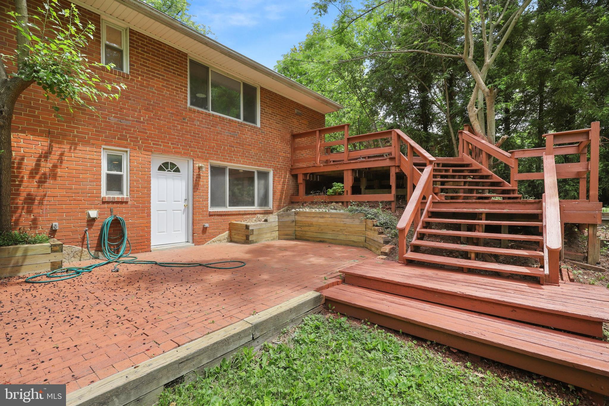 7405 Kelvin Place Springfield, VA 22151 - Photo 35 of 38