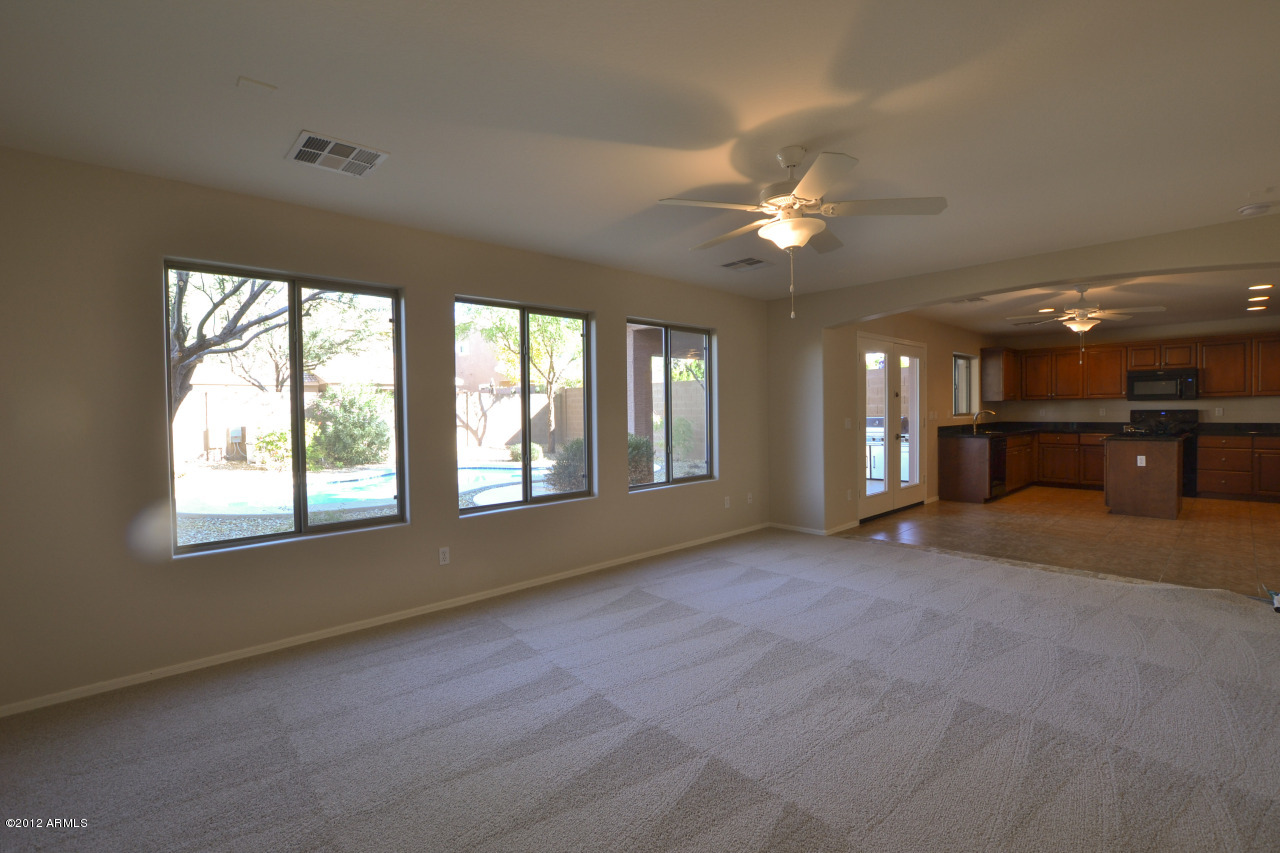 2414 West Peak View Road Phoenix, AZ 85085 - Photo 11 of 38 Family Room 2
