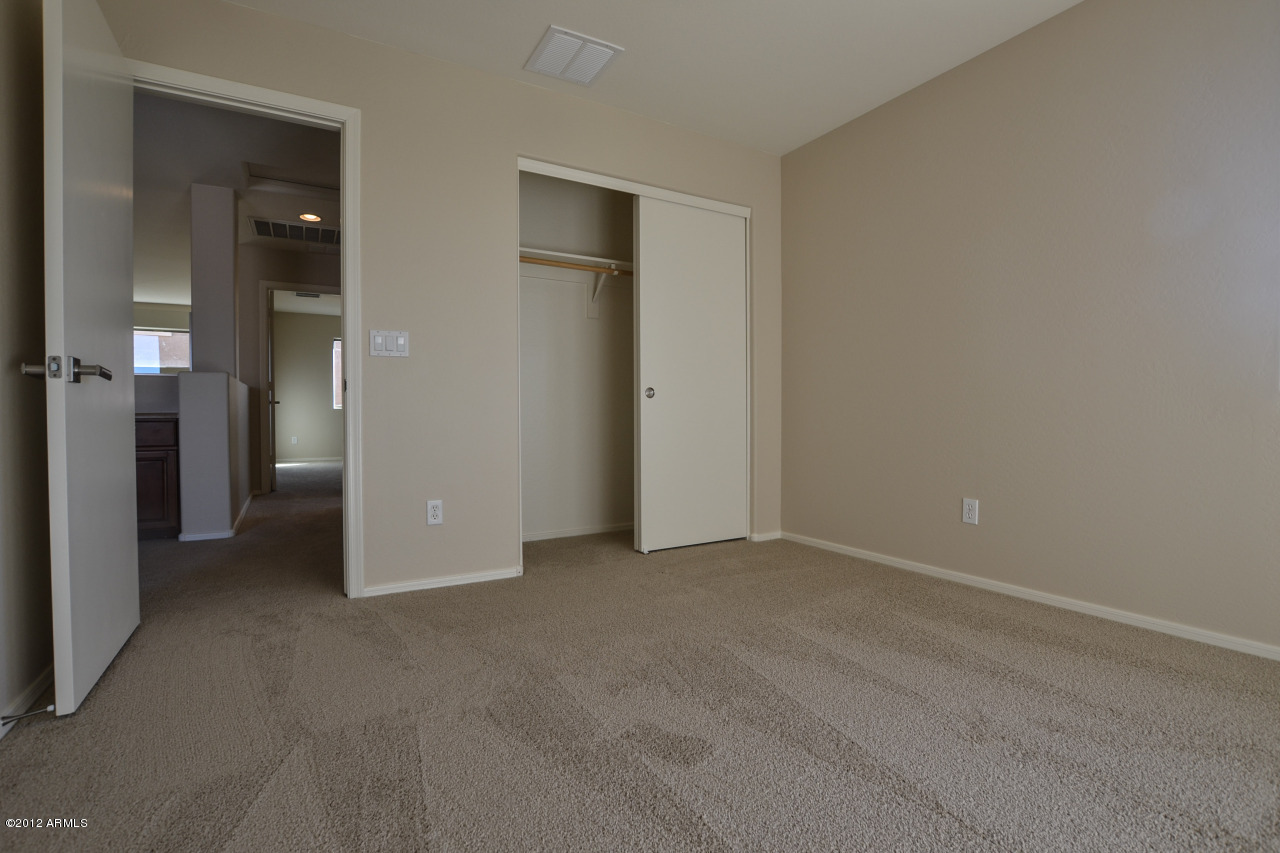 2414 West Peak View Road Phoenix, AZ 85085 - Photo 28 of 38 Bedroom 6