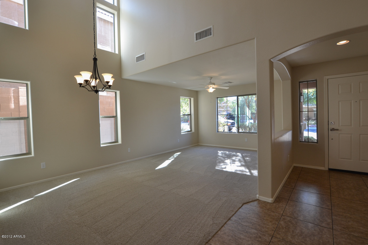 2414 West Peak View Road Phoenix, AZ 85085 - Photo 3 of 38 Entry Front Room