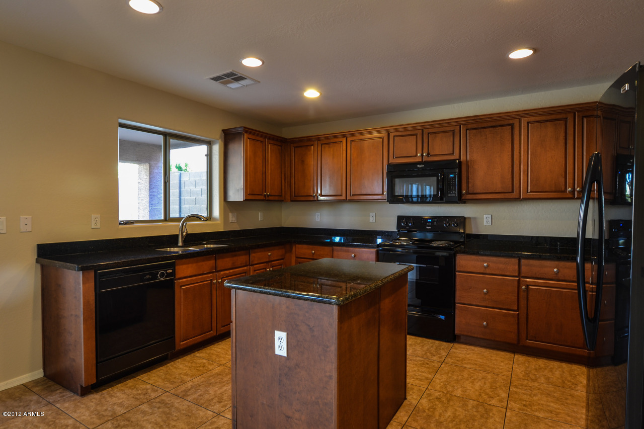 2414 West Peak View Road Phoenix, AZ 85085 - Photo 8 of 38 Kitchen 2