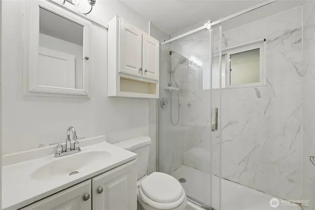 $390,000 | 4827 Diamond Boulevard Southwest, Lakewood, WA 98499