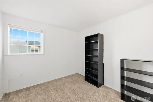 $390,000 | 4827 Diamond Boulevard Southwest, Lakewood, WA 98499