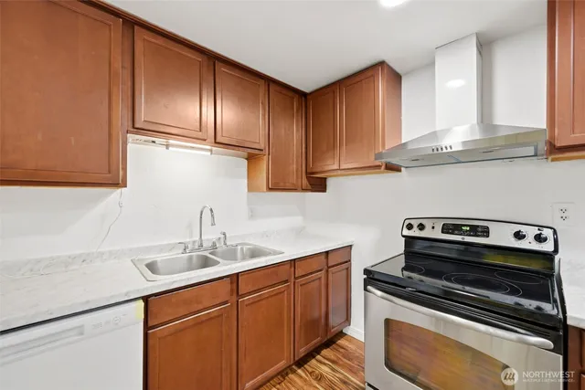 $390,000 | 4827 Diamond Boulevard Southwest, Lakewood, WA 98499