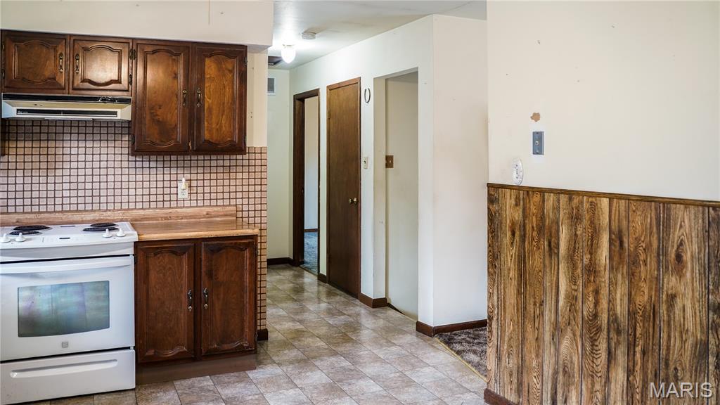 2826 Meyer Road Festus, MO 63028 - Photo 9 of 30