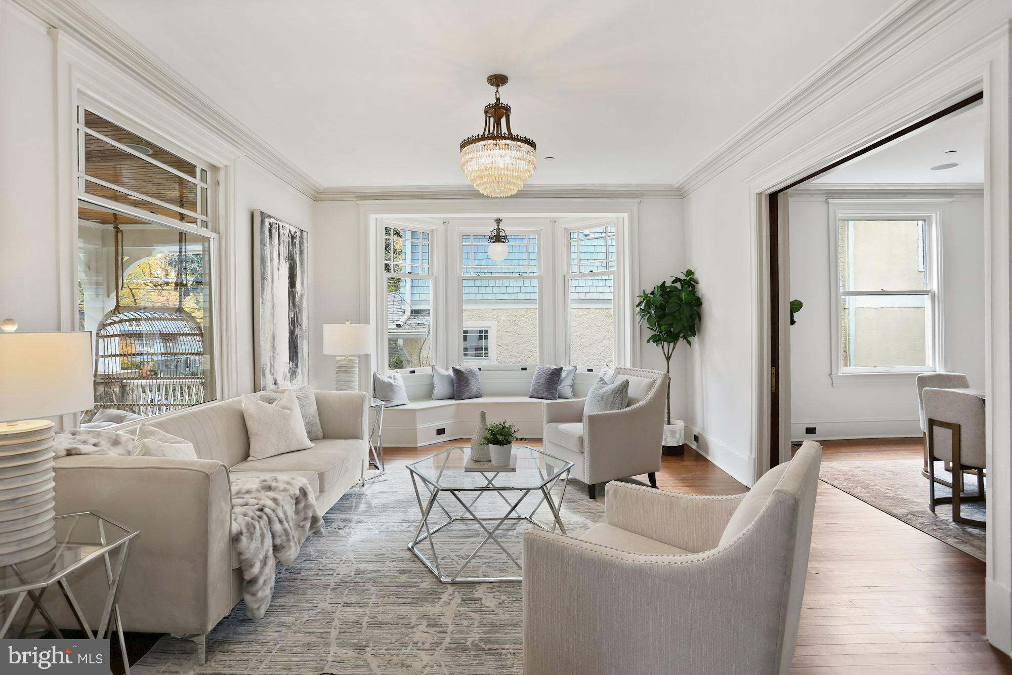 3310 Ross Place Northwest Washington, DC 20008 - Photo 16 of 67 Living Room with bay window