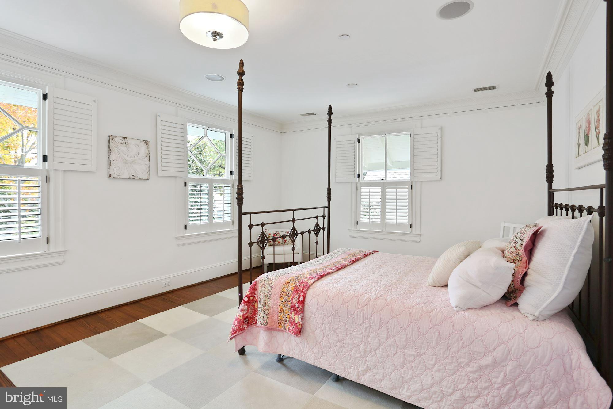 3310 Ross Place Northwest Washington, DC 20008 - Photo 32 of 67 Second Bedroom