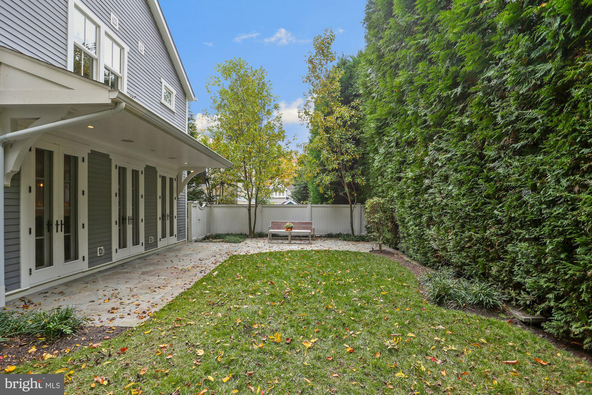 3310 Ross Place Northwest Washington, DC 20008 - Photo 58 of 67 Backyard
