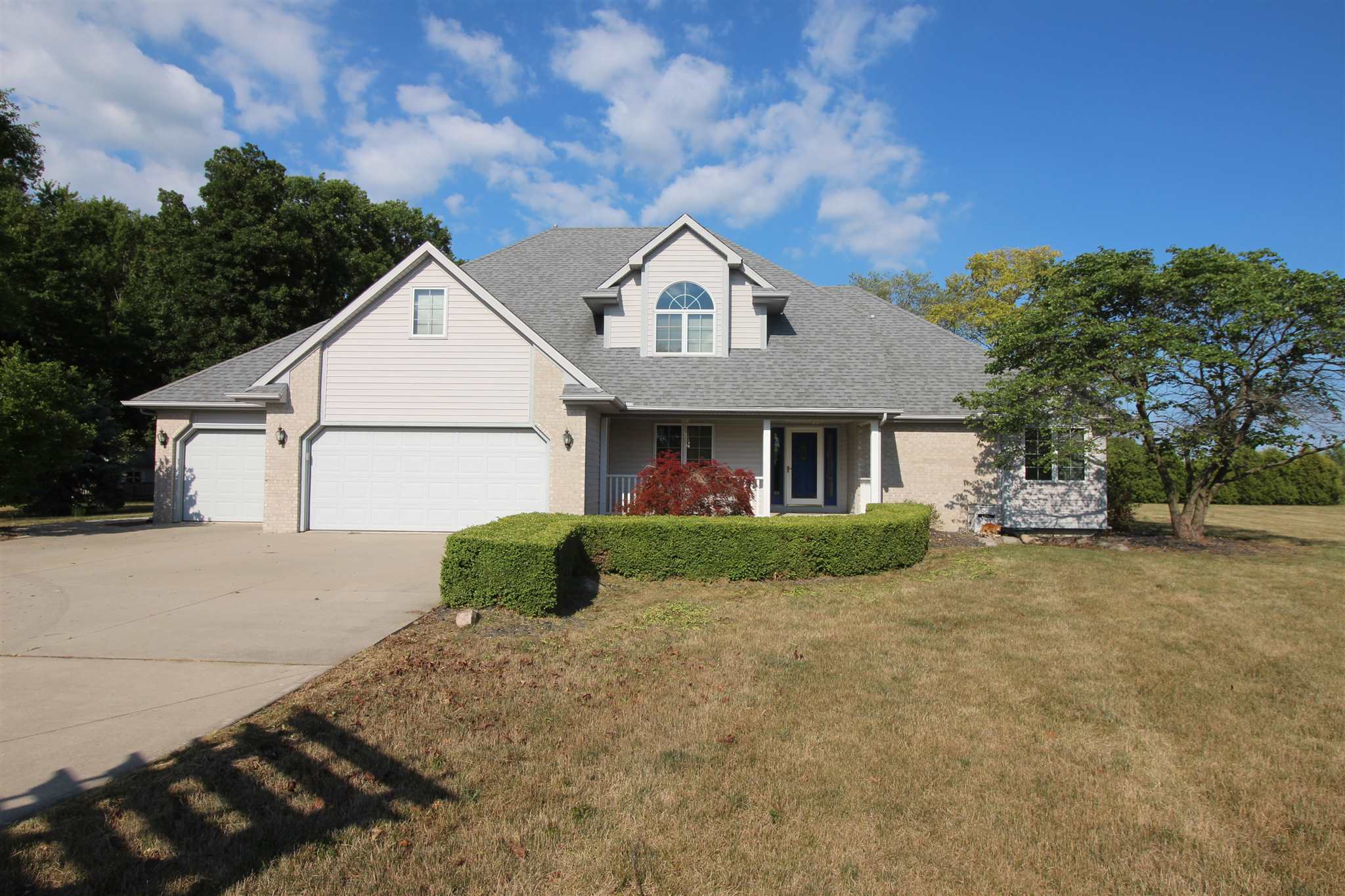 17521 Slusher Road New Haven, IN 46774 - Photo 2 of 35