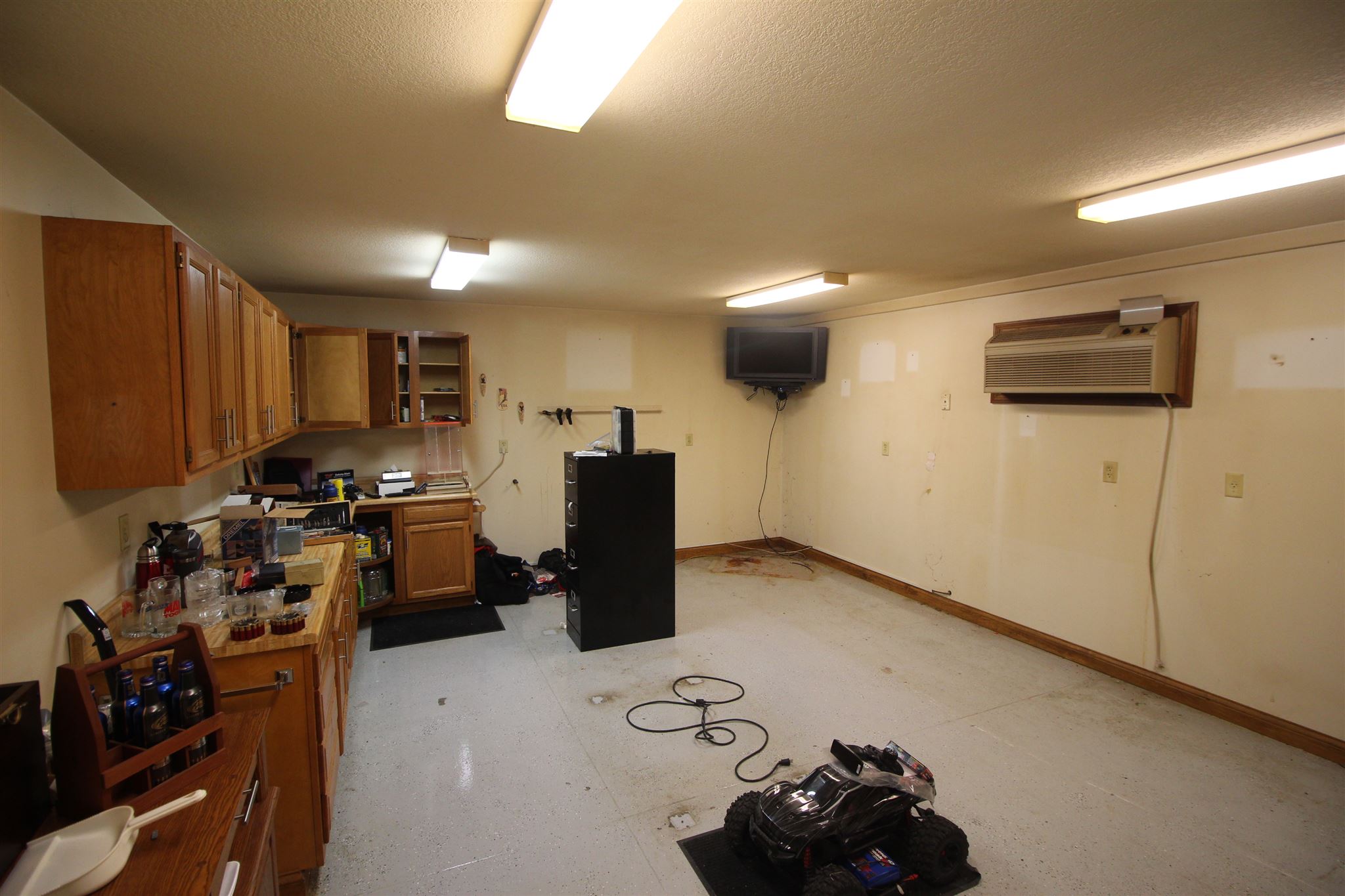 17521 Slusher Road New Haven, IN 46774 - Photo 11 of 35
