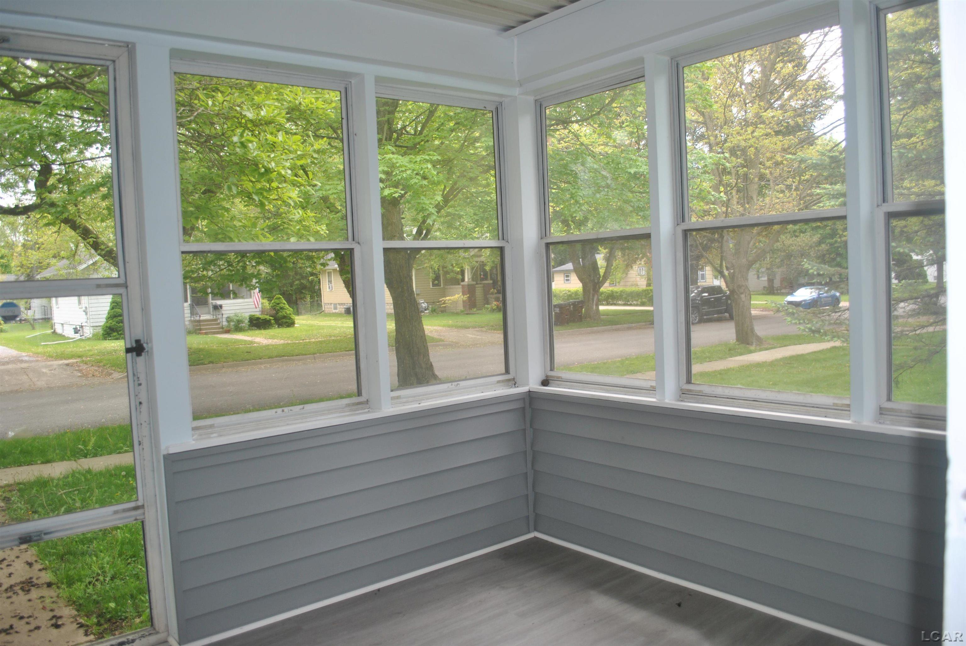 355 Budlong Street Adrian, MI 49221 - Photo 20 of 20