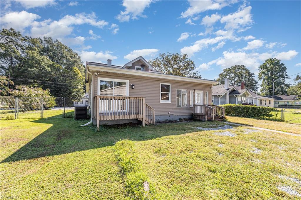 1007 Gordon Street High Point, NC 27260 - Photo 23 of 25