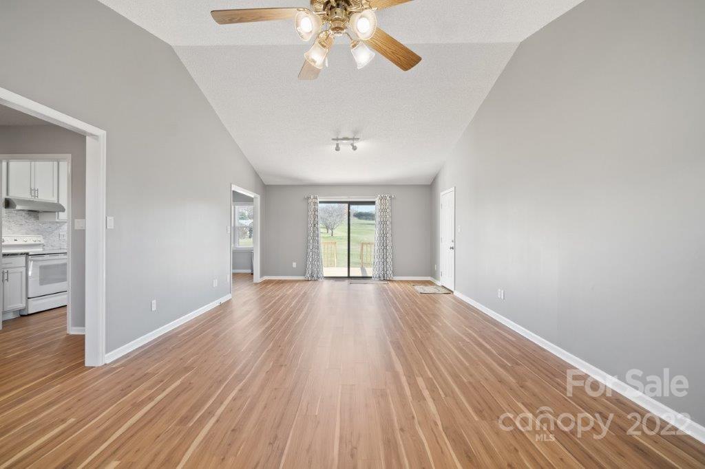 3874 Herman Sipe Road Conover, NC 28613 - Photo 5 of 34 Gallery Image 5