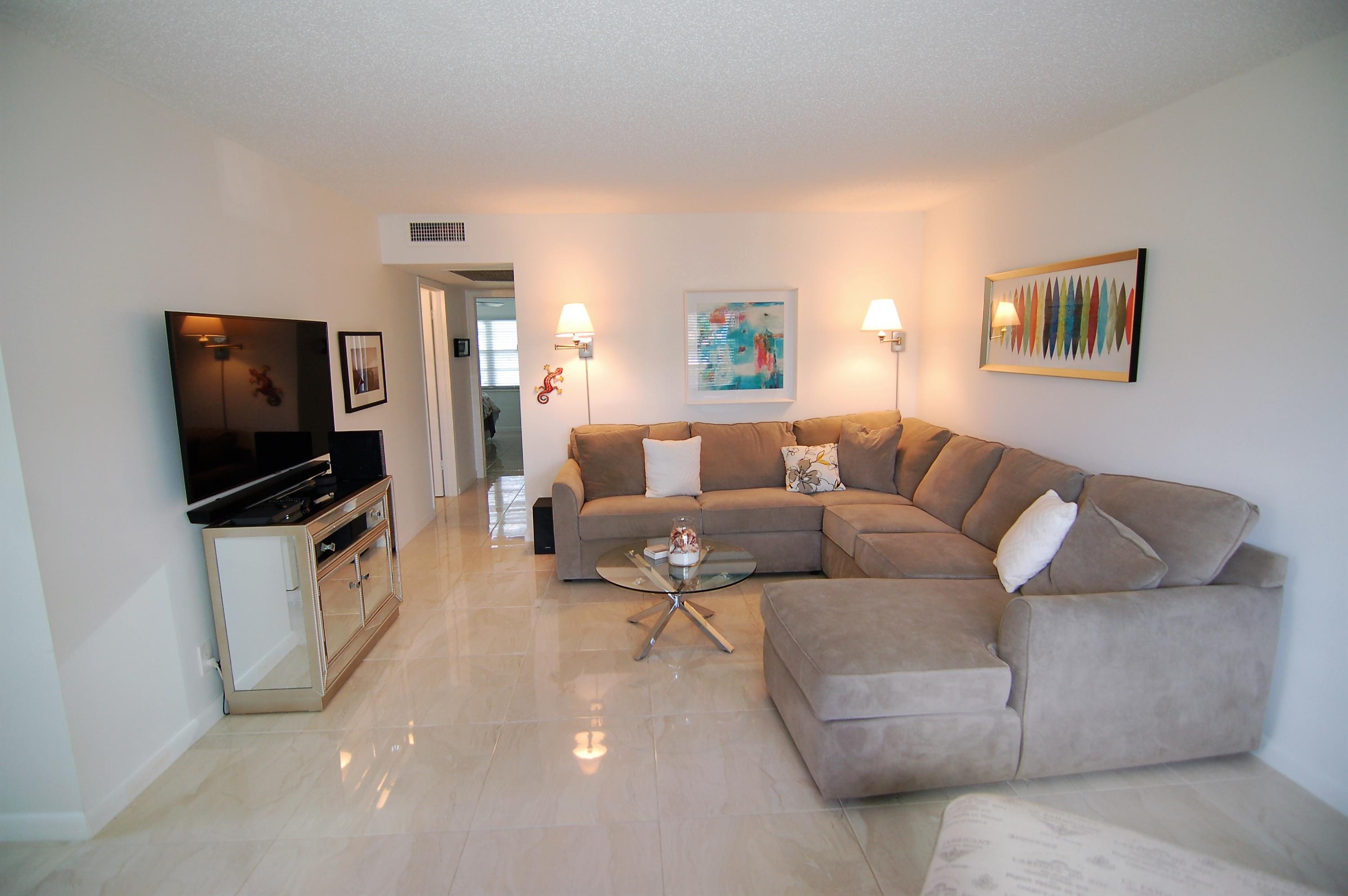 547 Mansfield M, Unit 547 Boca Raton, FL 33434 - Photo 2 of 25 FAMILY 2