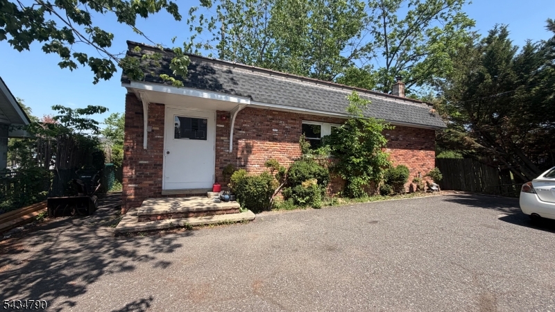 513 Morris Avenue Summit, NJ 07901 - Photo 1 of 17