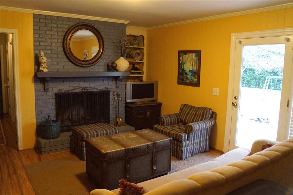1038 Dickerson Road Anderson, SC 29626 - Photo 3 of 12