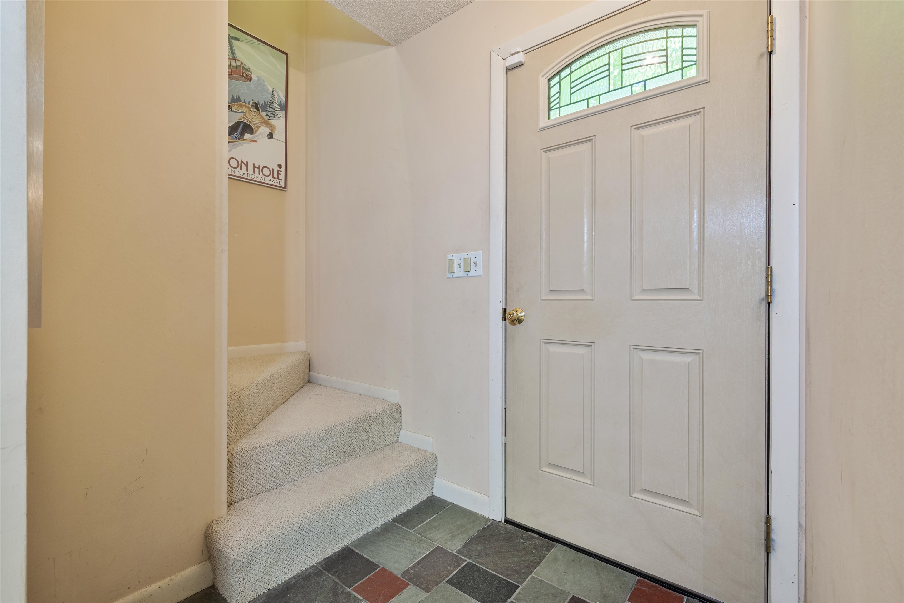 64 East Lane Killington, VT 05751 - Photo 4 of 46
