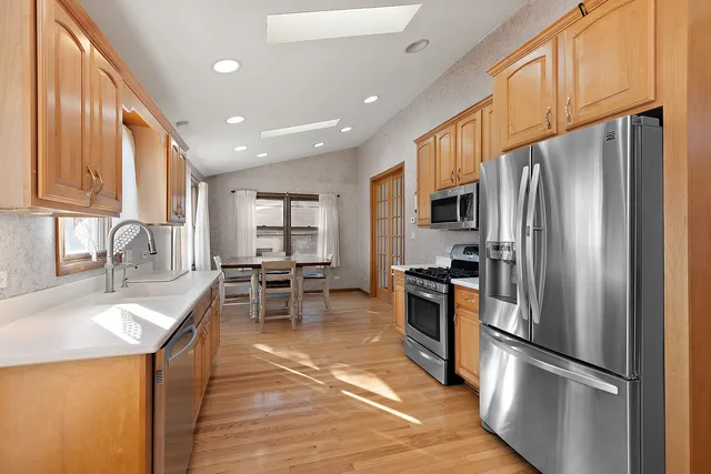 $3,500 | 17709 Peacock Lane, Tinley Park, IL 60487