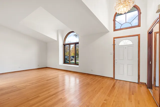 $3,500 | 17709 Peacock Lane, Tinley Park, IL 60487