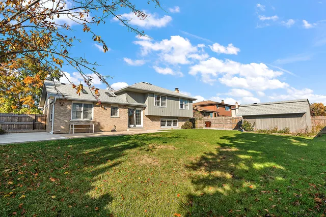 $3,500 | 17709 Peacock Lane, Tinley Park, IL 60487