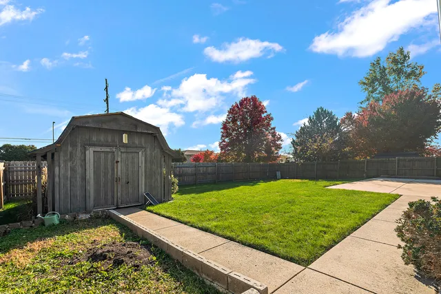 $3,500 | 17709 Peacock Lane, Tinley Park, IL 60487