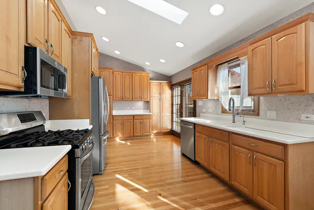 $3,500 | 17709 Peacock Lane, Tinley Park, IL 60487