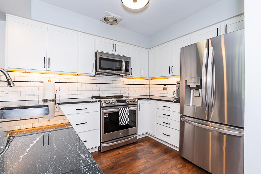 5172 Green Meadow Road, Unit 83 Kalamazoo, MI 49009 - Photo 9 of 26 RN5_4043