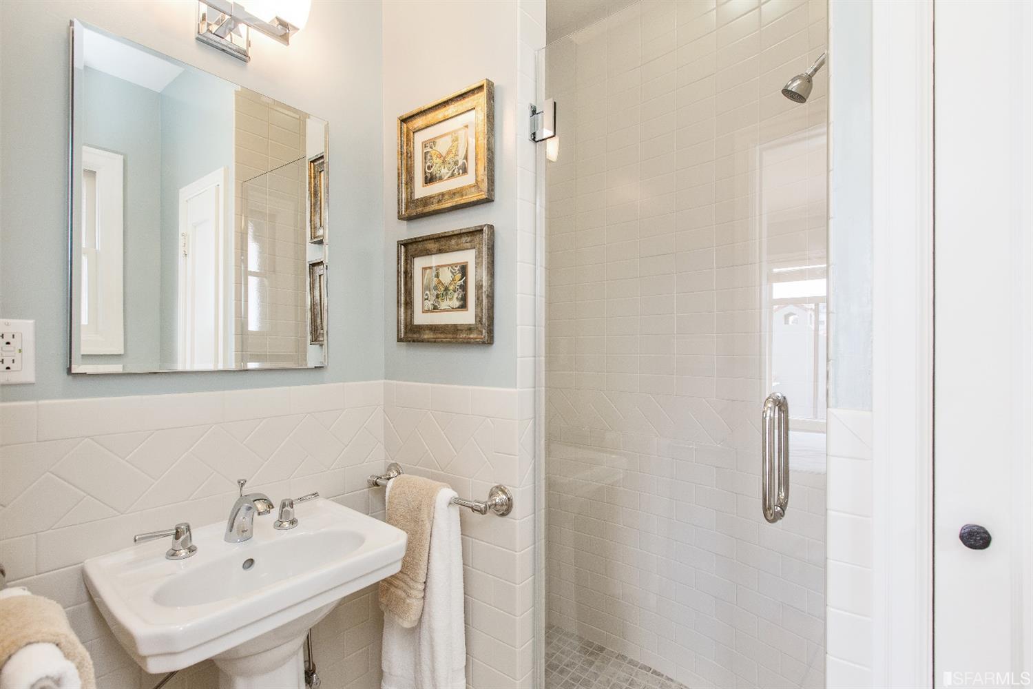 144-146 Capra Way San Francisco, CA 94123 - Photo 20 of 34